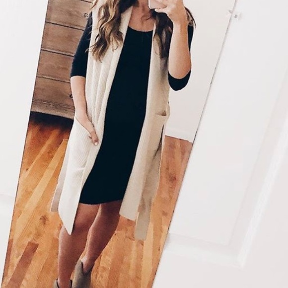 LOFT Sweater - Picture 2 of 2